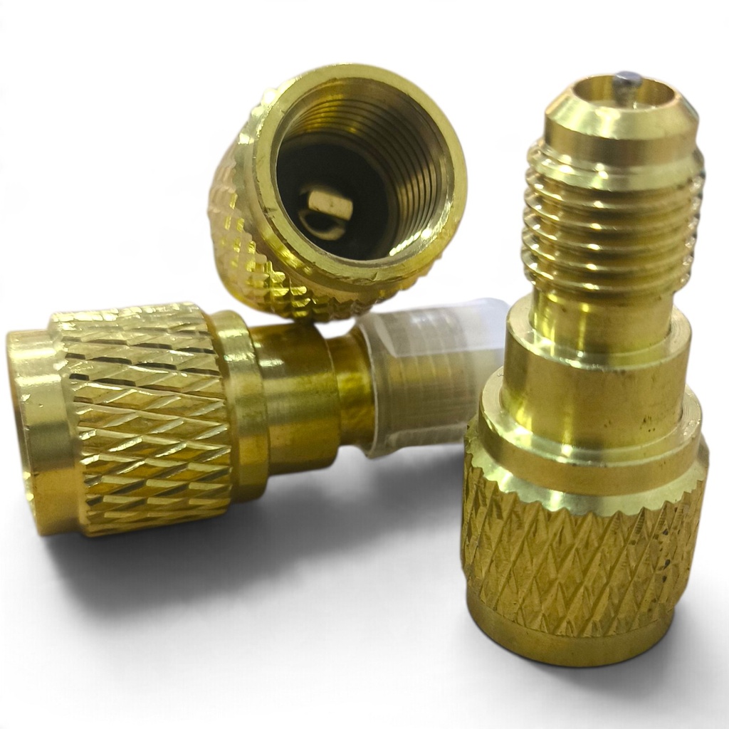 ADAPTADOR PARA MANGUERA R22 - 1/4" MACHO - 5/16" HEMBRA